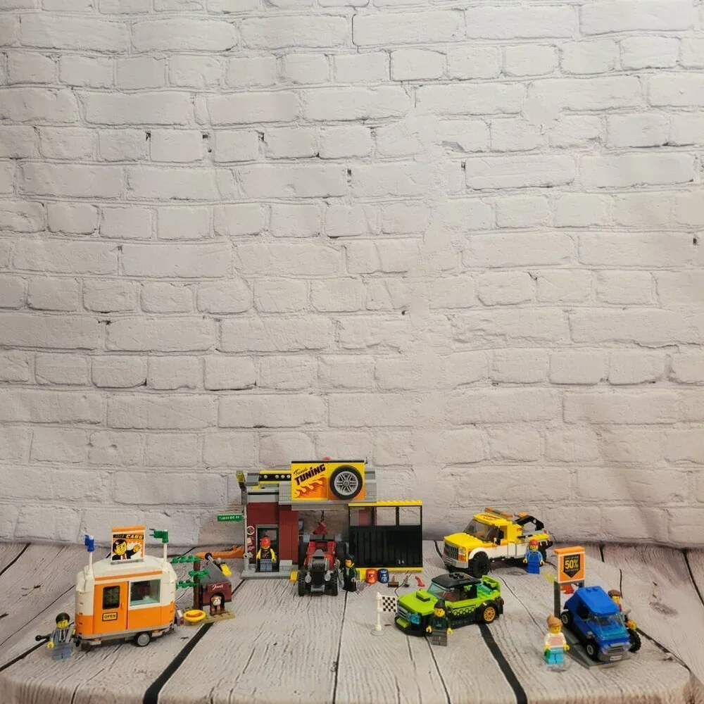 Lego City Tuning Workshop 60258